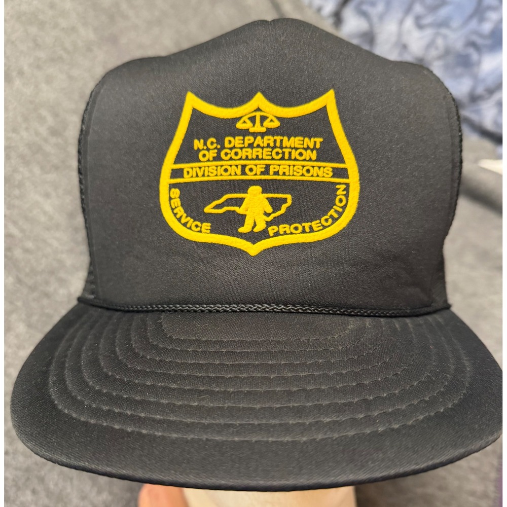 Vtg  San Sun NC Department of Correction Division of Prisons Trucker Hat Black